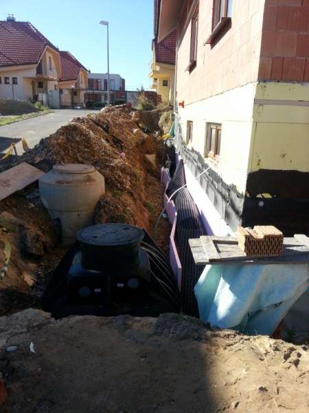 Drenáž okolo RD Bratislava Rača