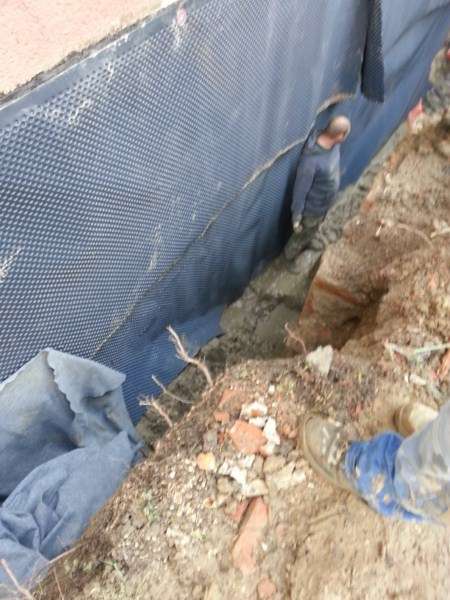 Drenáž bytovky Piešťany