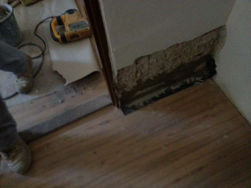 Podrezanie bytu v bytovke Piešťany