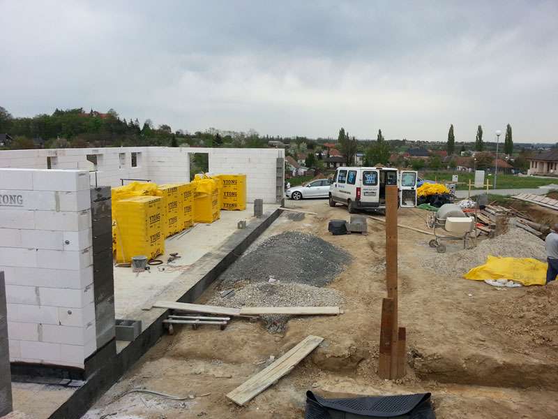 Výstavba rodinného domu - Suchá nad parnou